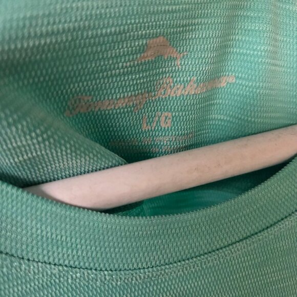 Tommy Bahama large shirt - Picture 7 of 7